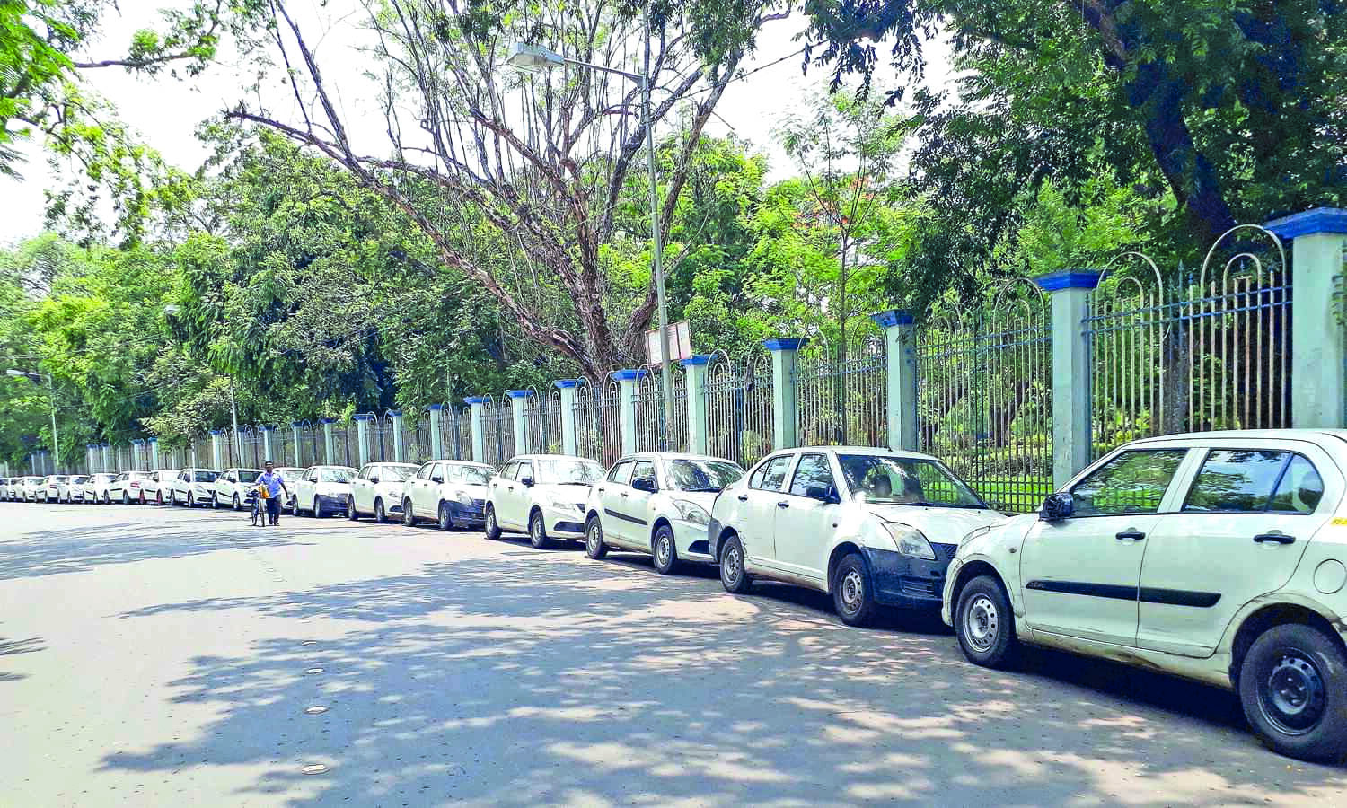 KMC launches app to curb illegal parking in the city KMC launches app to curb illegal parking in the city
