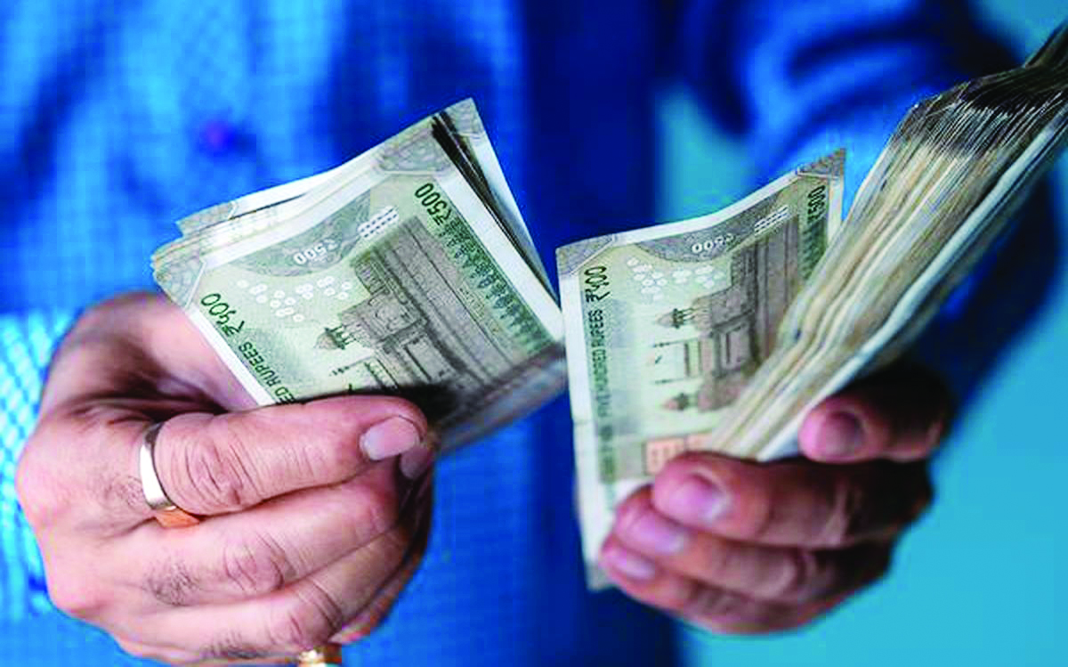 FPIs invest Rs 26,505 crore in equities in 1st 6 sessions of Dec FPIs invest Rs 26,505 crore in equities in 1st 6 sessions of Dec