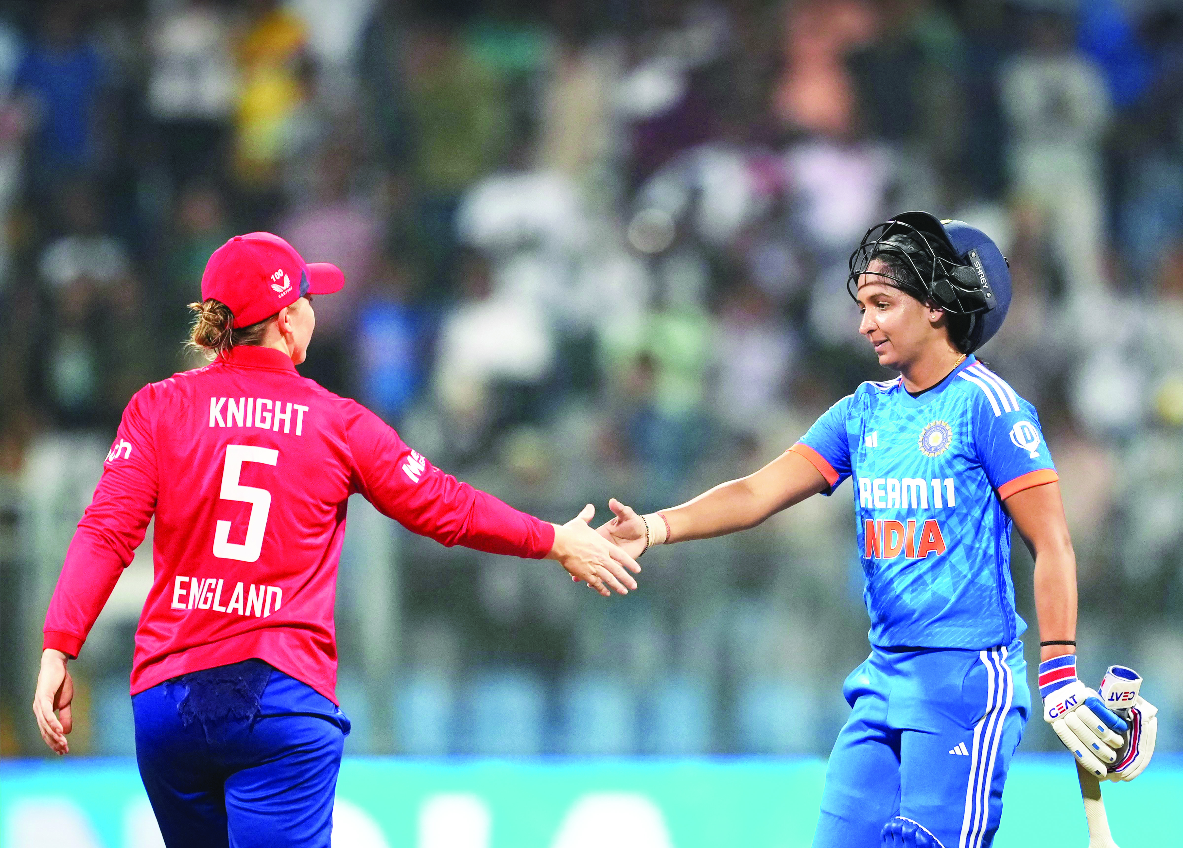 Spinners Saika, Shreyanka set up 5-wicket consolation win for India Spinners Saika, Shreyanka set up 5-wicket consolation win for India