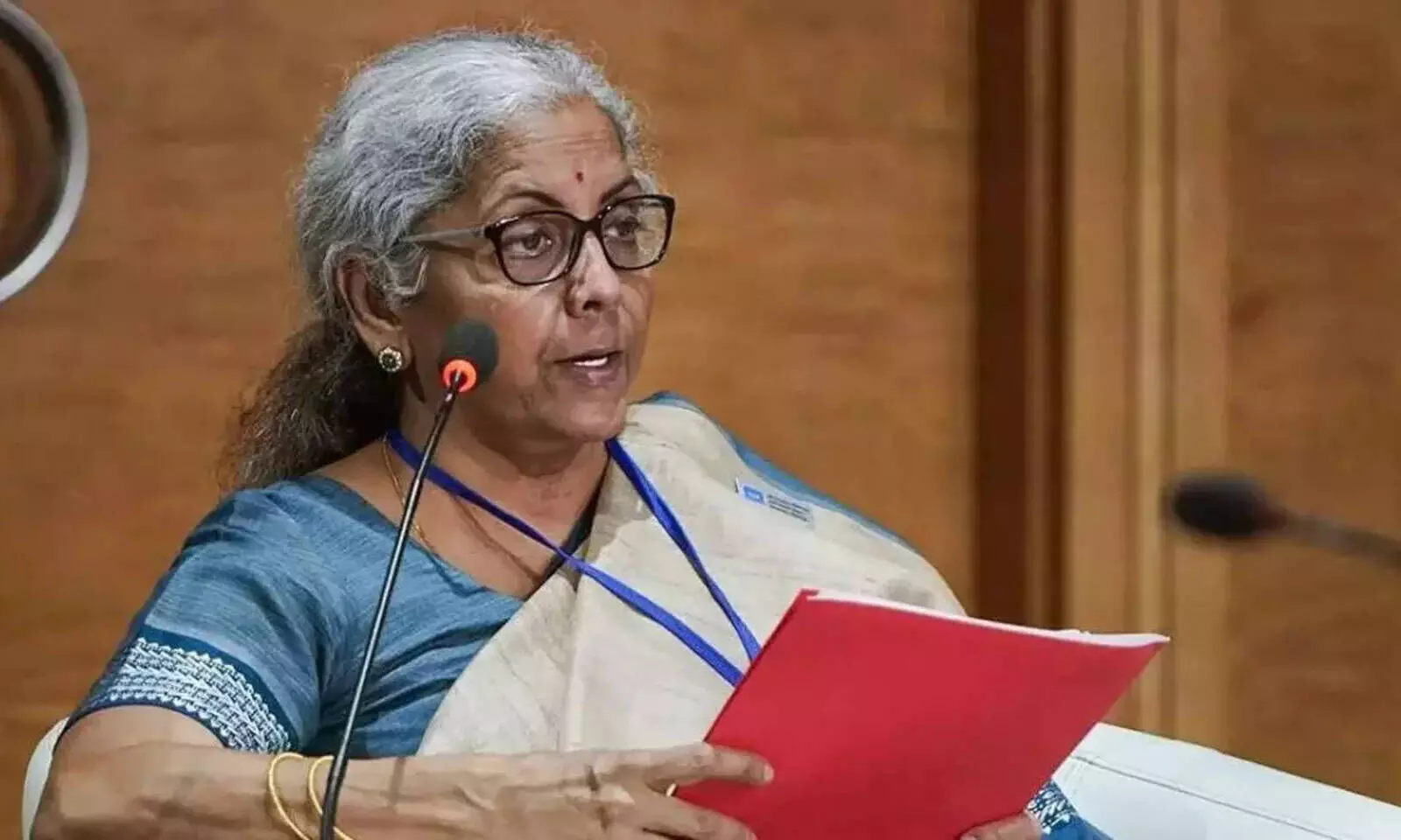 Womens reservation bill to come into force after 2024 census confirms Nirmala Sitharaman