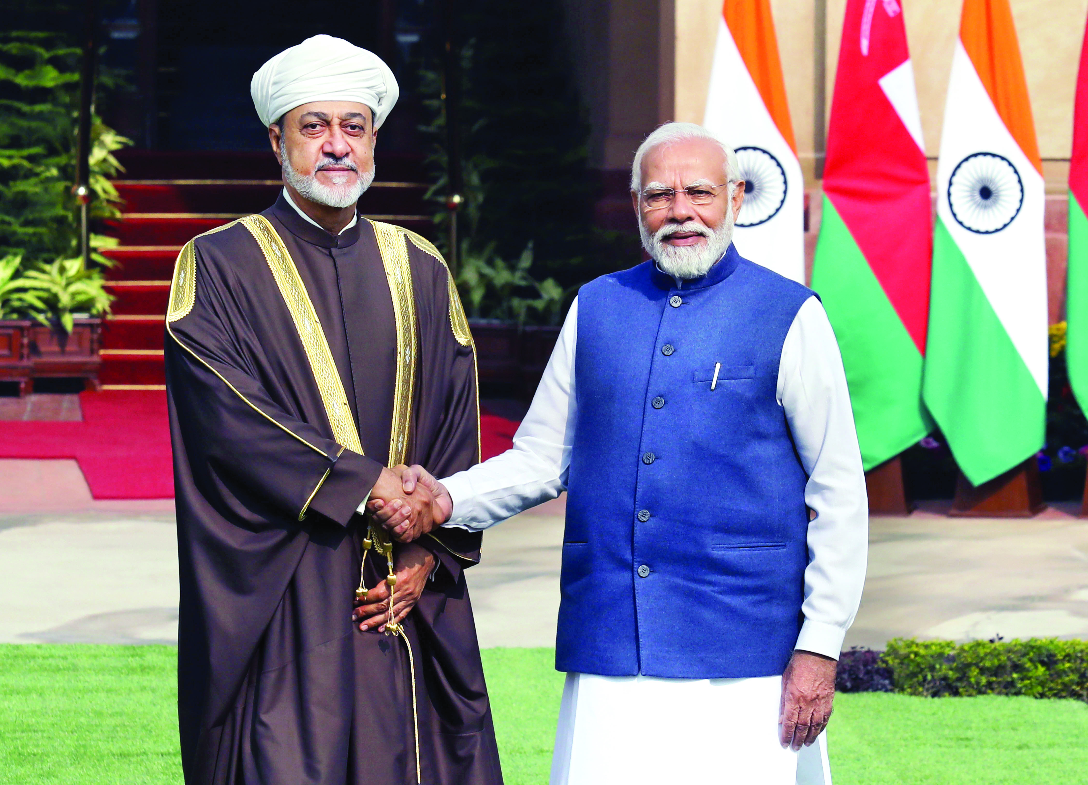 India, Oman adopt vision document to expand ties India, Oman adopt vision document to expand ties