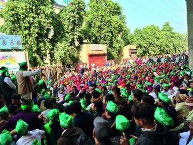 Farmers protest in Noida over Dadri power plant compensation