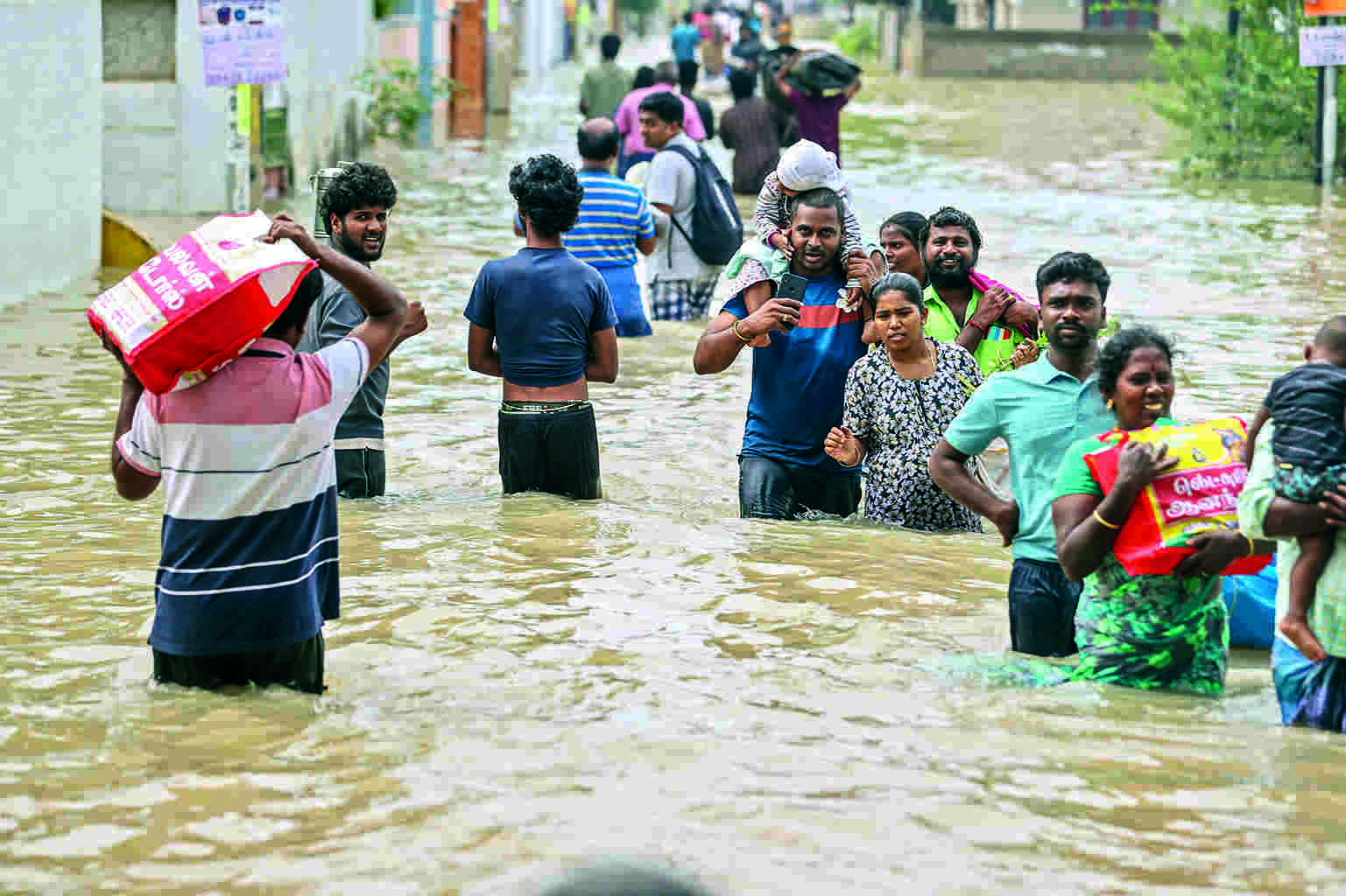 Army & disaster response teams work on relief and rescue in TN