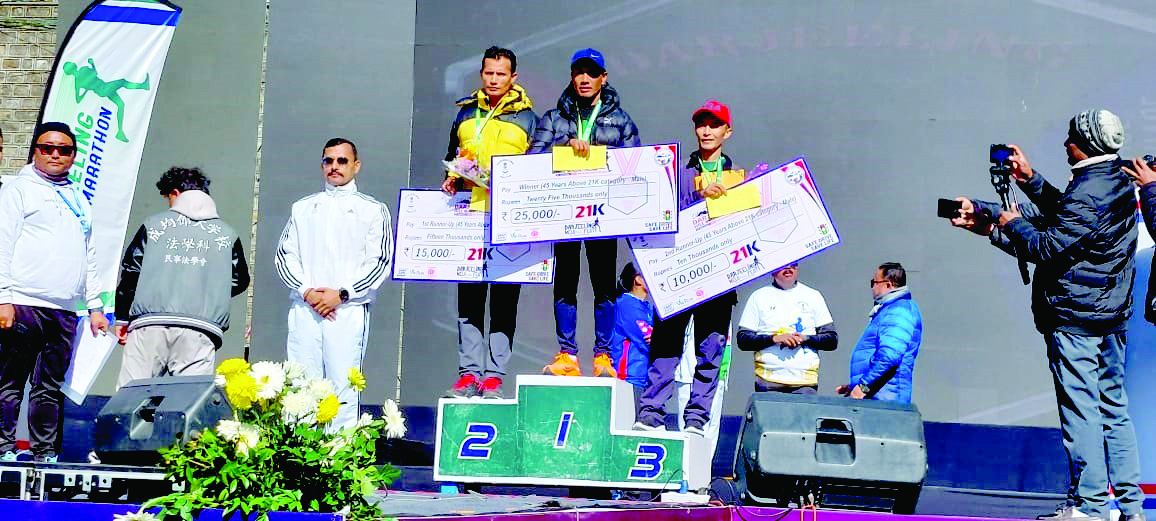 About 2500 people take part in Darjeeling Hills marathon About 2500 people take part in Darjeeling Hills marathon