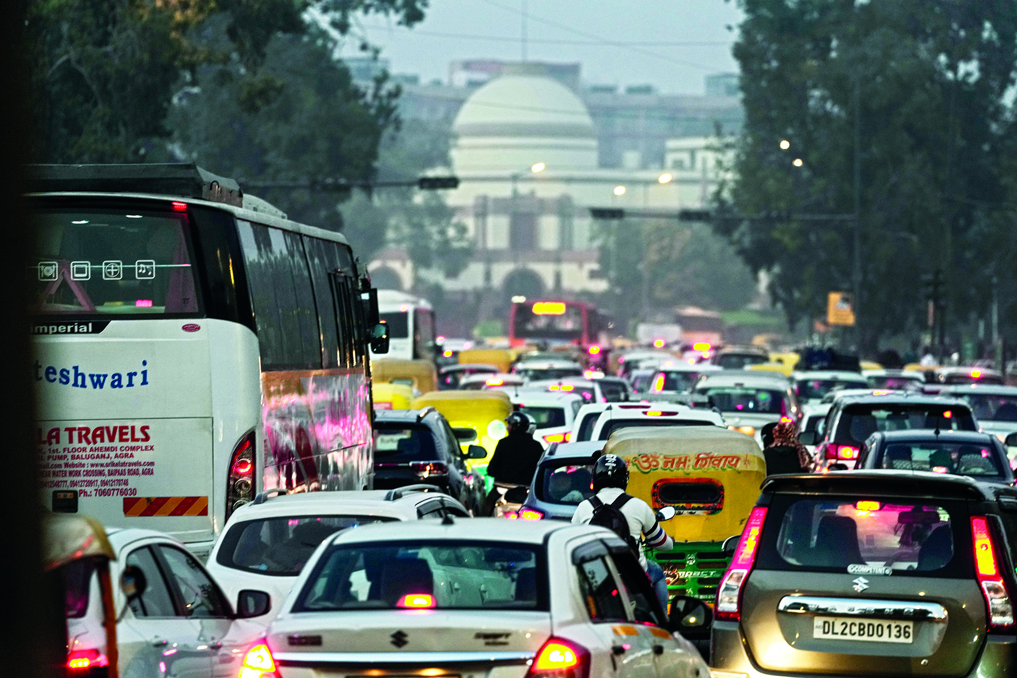 Traffic affected due to Christmas celebrations Traffic affected due to Christmas celebrations