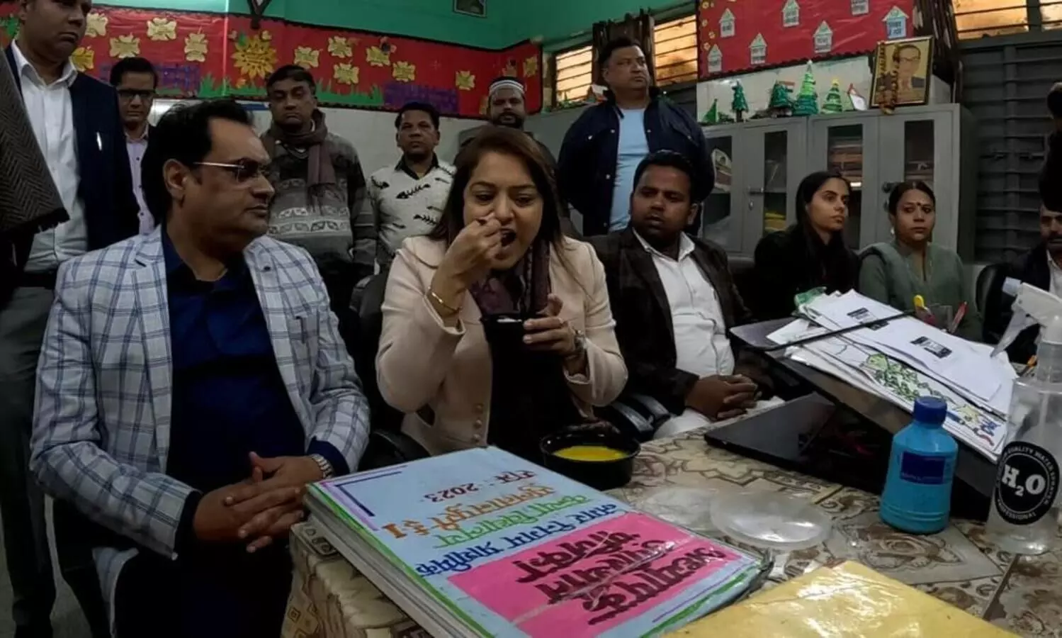 Mayor inspects Sultanpuri-B Ward