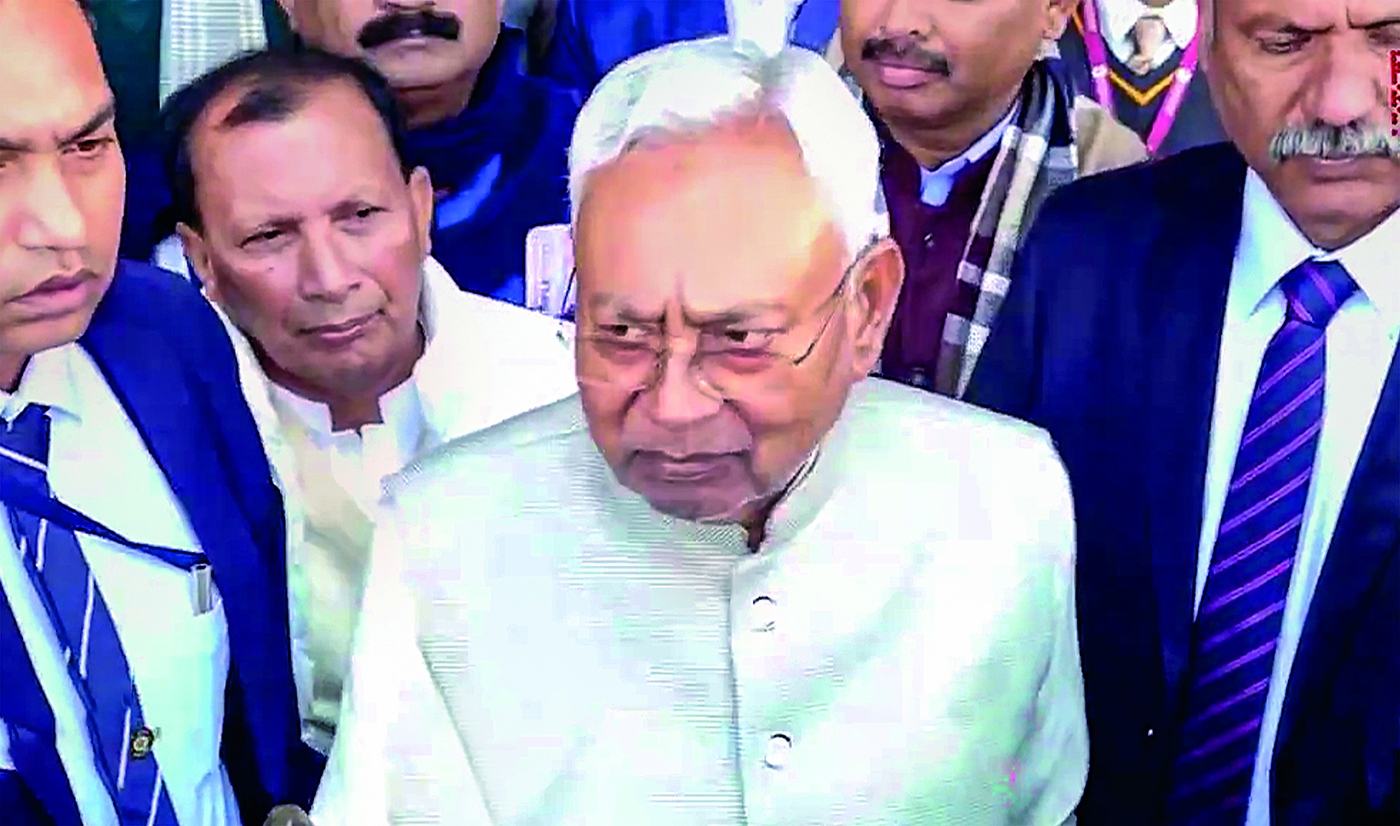 Nitish, Lalan attend JD(U) office-bearers meeting