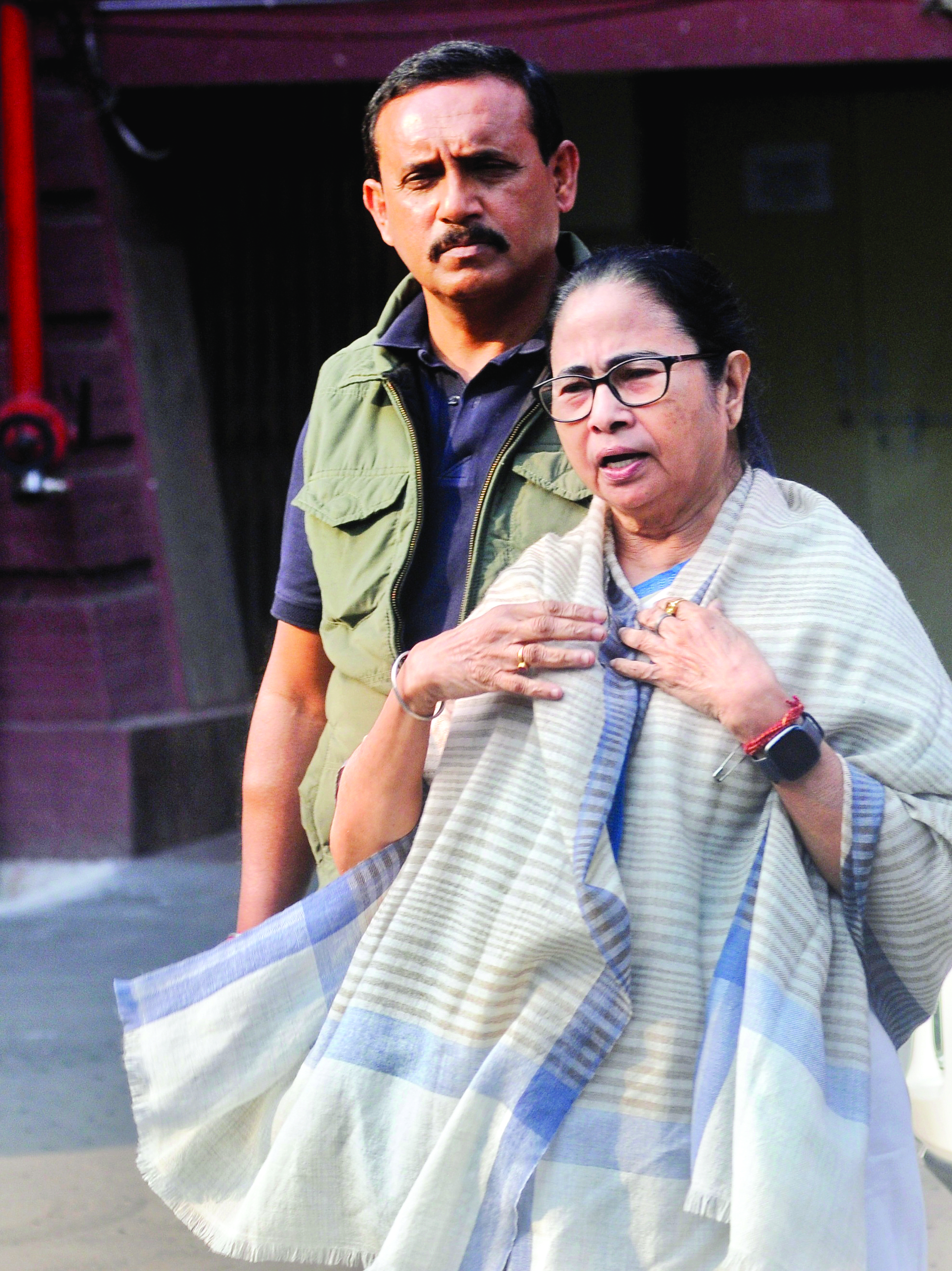 CM undergoes minor surgery on her right shoulder