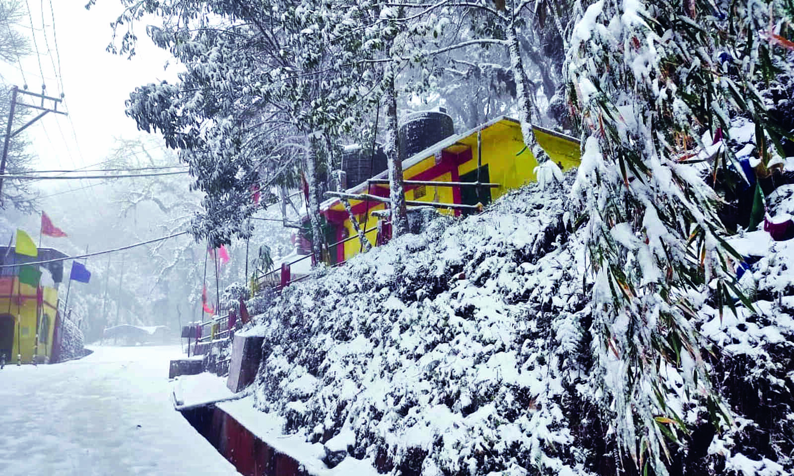 Weatherman forecasts snowfall in Darjeeling on New Year