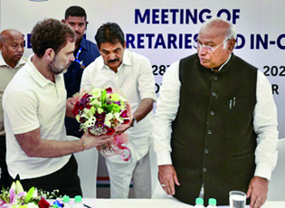 Congress to start seat-sharing talks with allies next week Congress to start seat-sharing talks with allies next week