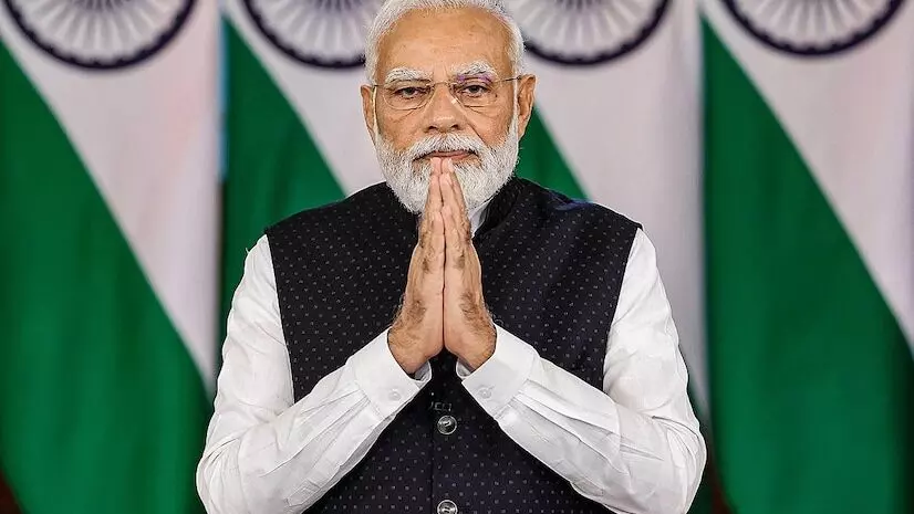 Prime Minister Narendra Modi Inaugurates Ayodhya Railway Station, Unveils 6 Vande Bharat and 2 Amrit Bharat Express Trains Prime Minister Narendra Modi Inaugurates Ayodhya Railway Station, Unveils 6 Vande Bharat and 2 Amrit Bharat Express Trains