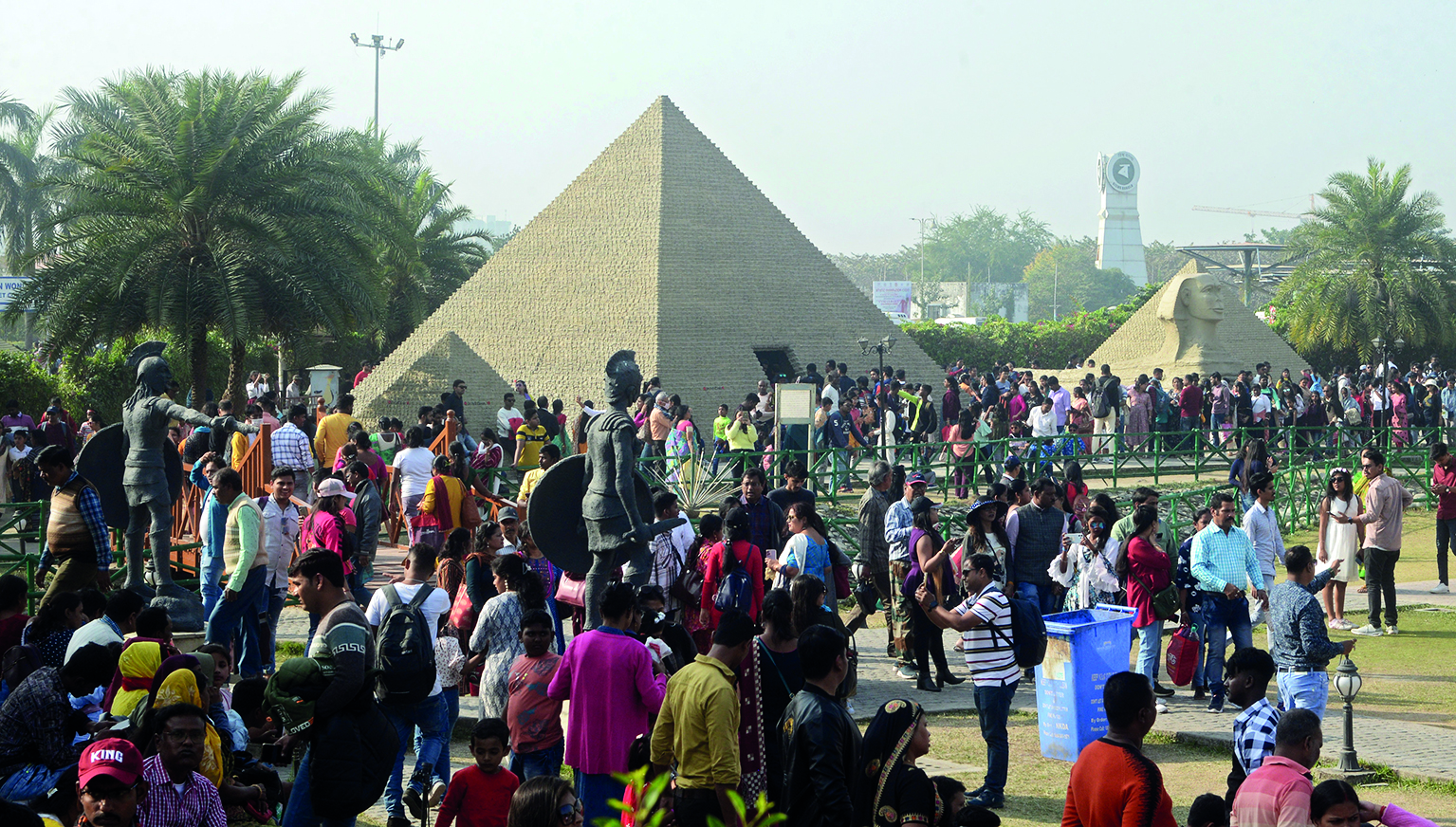 People throng tourist hotspots across the city on New Year