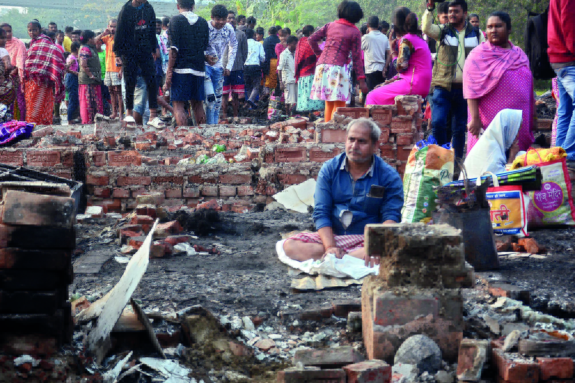 Chetla: At least 50 shanties gutted, no injuries reported Chetla: At least 50 shanties gutted, no injuries reported