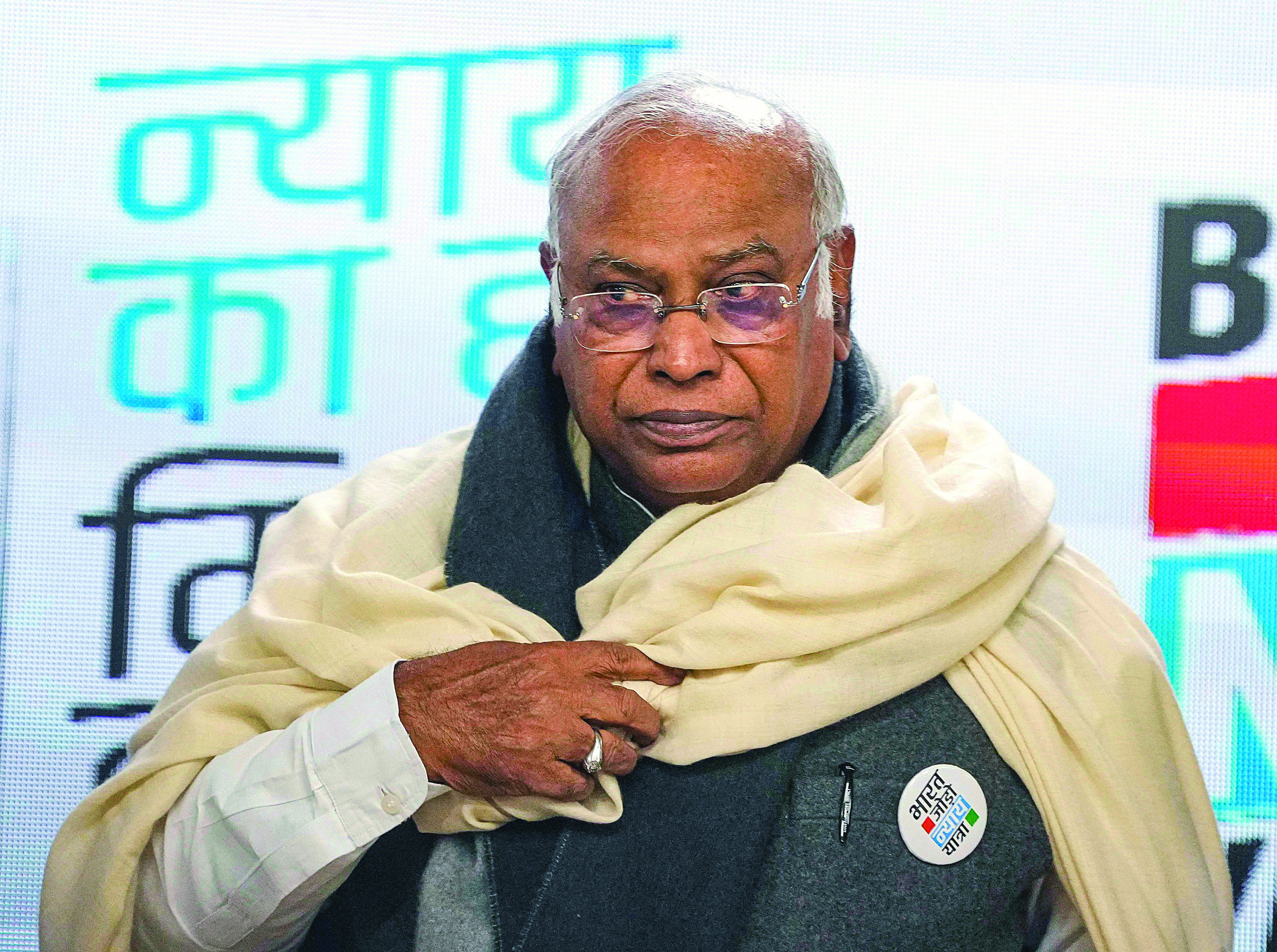 Congress begins seat-sharing talks with INDIA bloc constituents Congress begins seat-sharing talks with INDIA bloc constituents