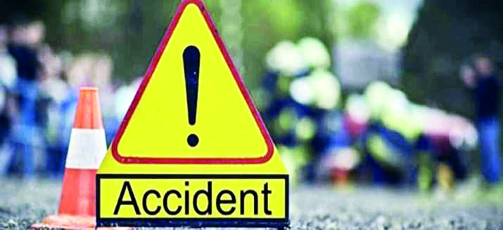 Five injured in car accident in Dalkhola