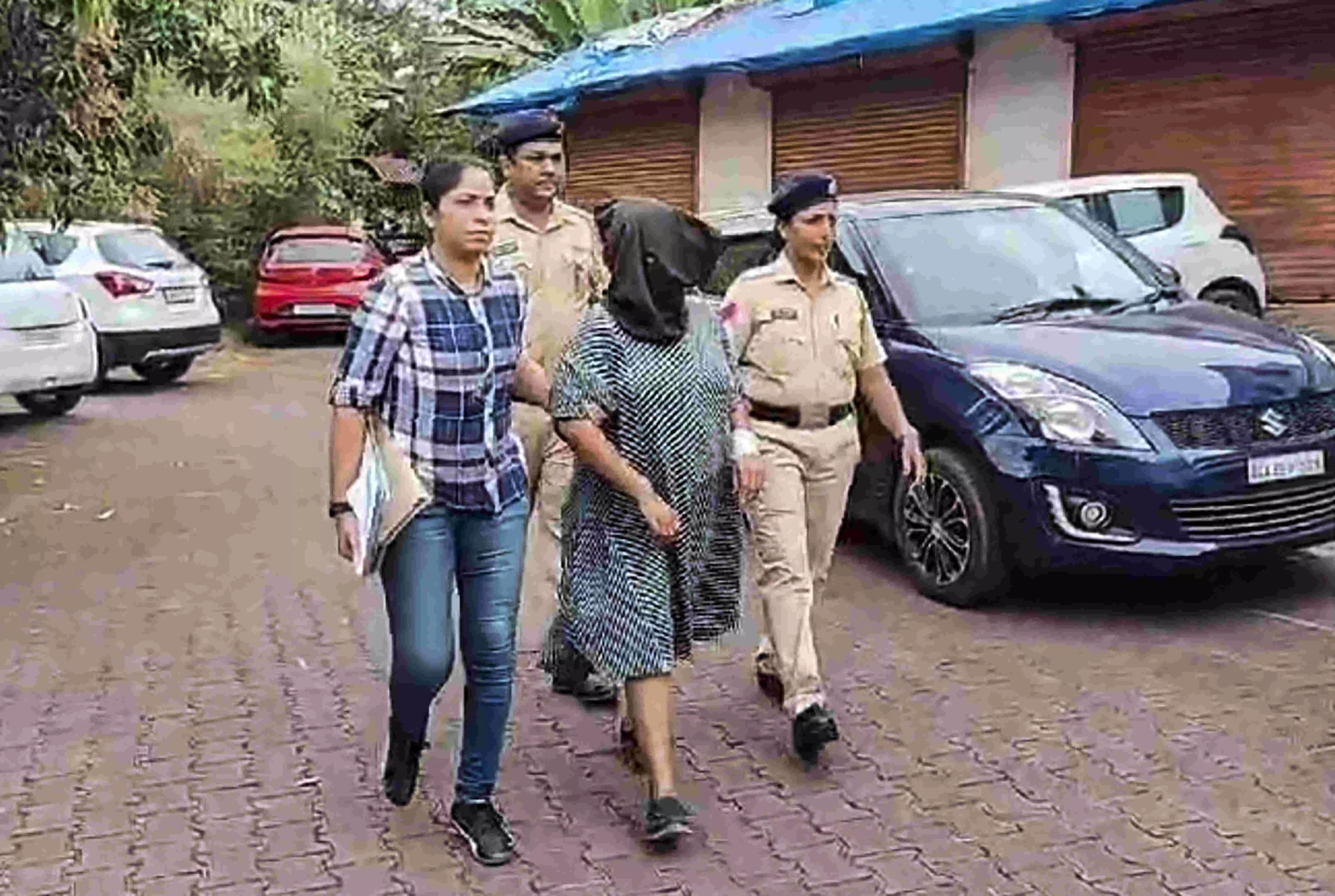 Start-up firm CEO kills her 4-yr-old son in Goa, travels to Karnataka by stuffing body in bag; held