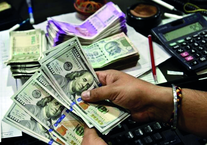Rupee rises 11 paise to settle at 82.90 against US dollar Rupee rises 11 paise to settle at 82.90 against US dollar