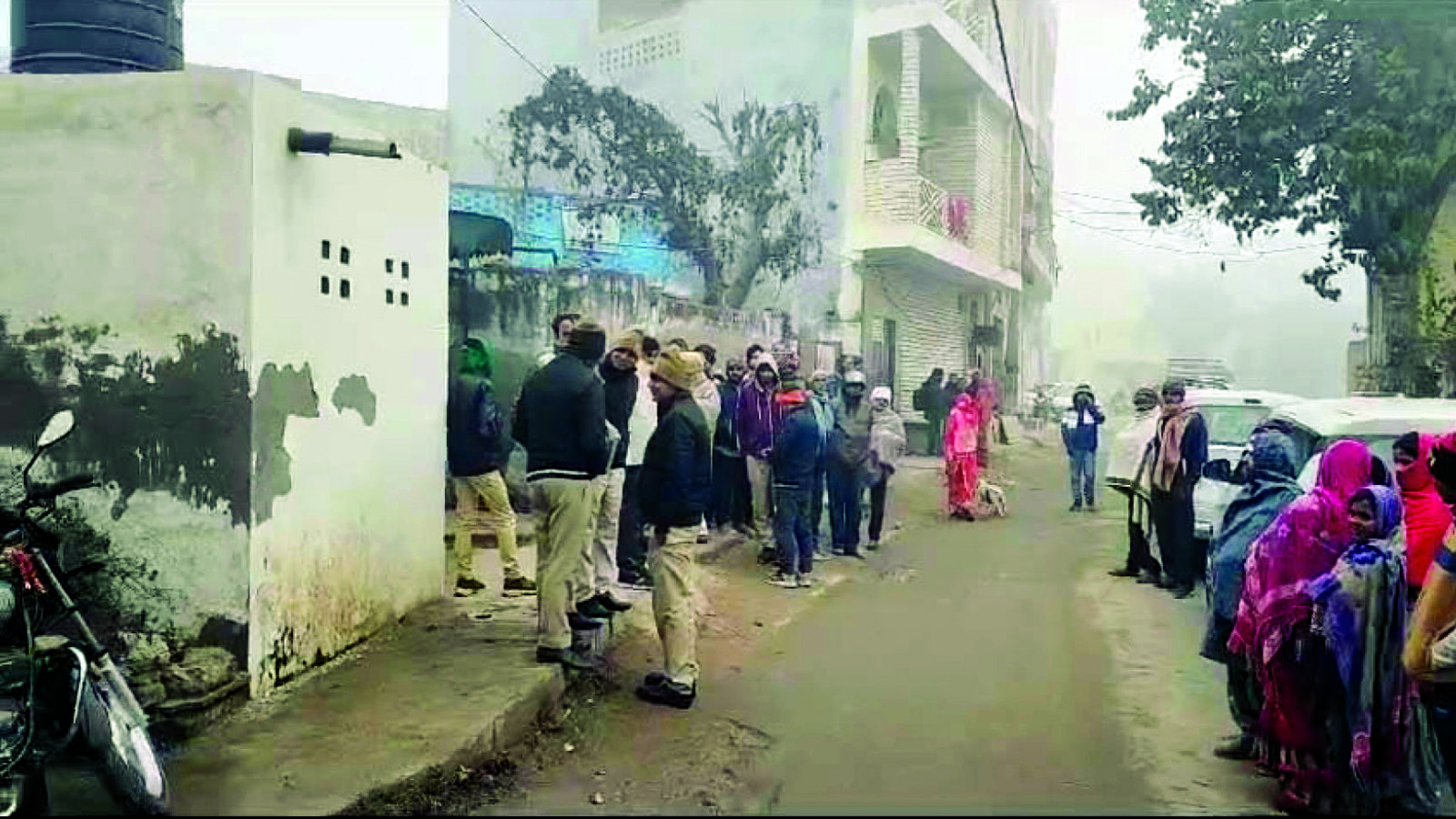 Six die after inhaling toxic fumes of coal braziers in 2 separate incidents