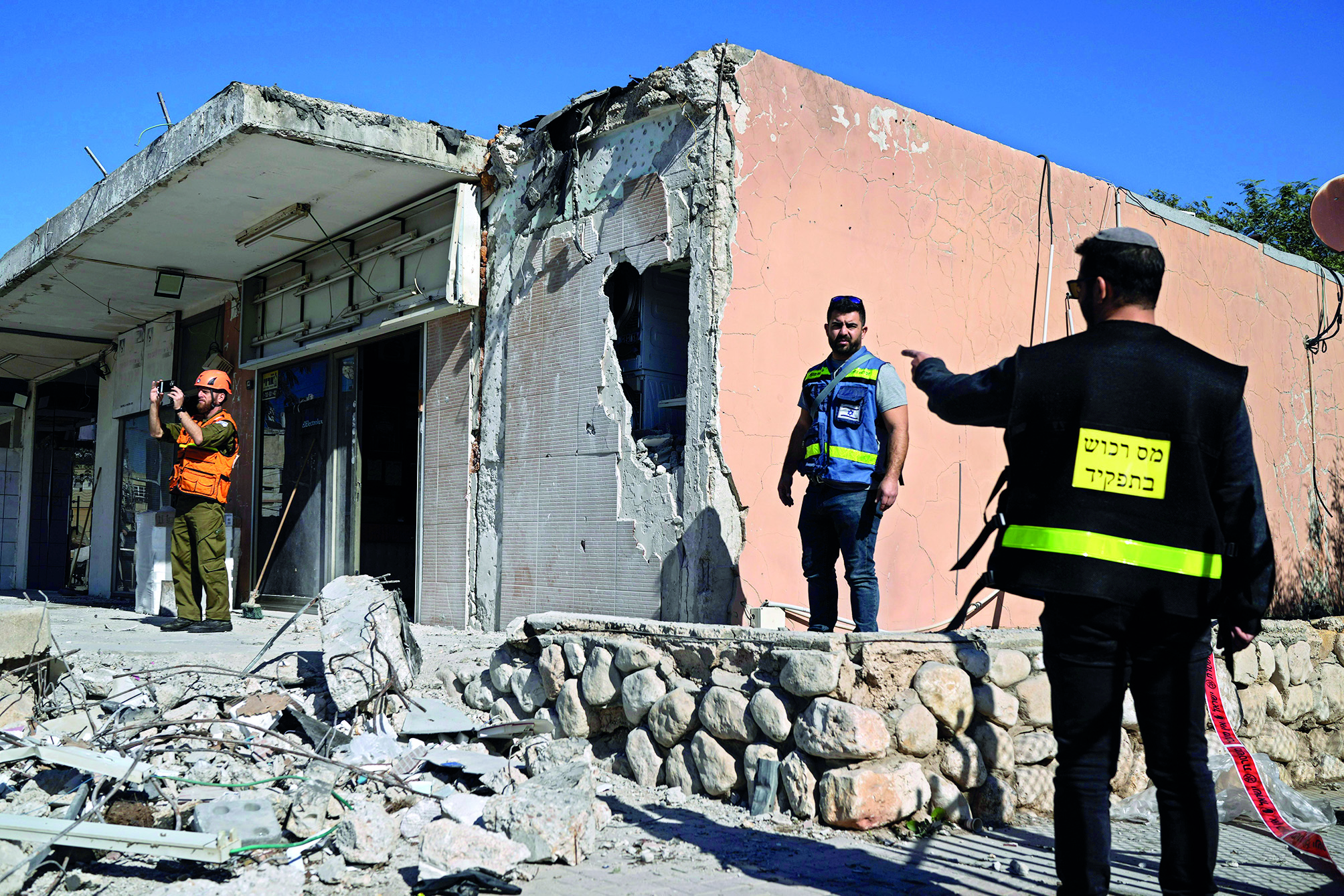 Palestinians fight in areas  of Gaza, fire rockets at Israel