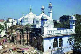 SC allows cleaning of water tank in Gyanvapi mosque SC allows cleaning of water tank in Gyanvapi mosque