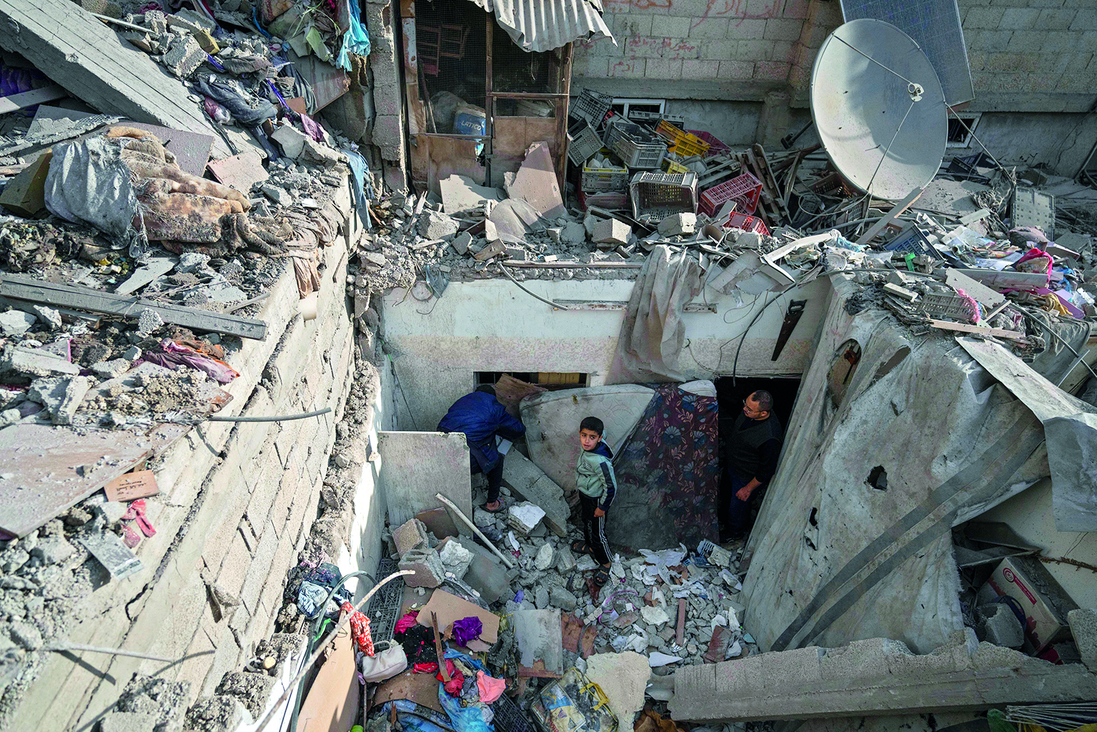 Deal to get medicine to Hamas hostages includes aid for Gaza