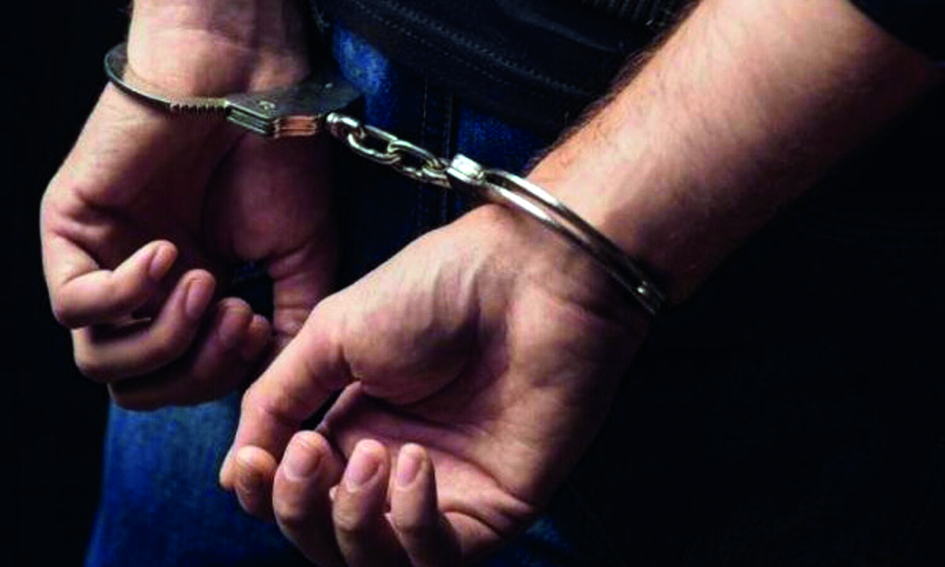 Youth held for stabbing minor girl student