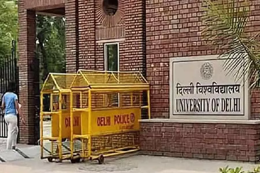 Delhi University set to allow students participating in Republic Day to sit for missed exams
