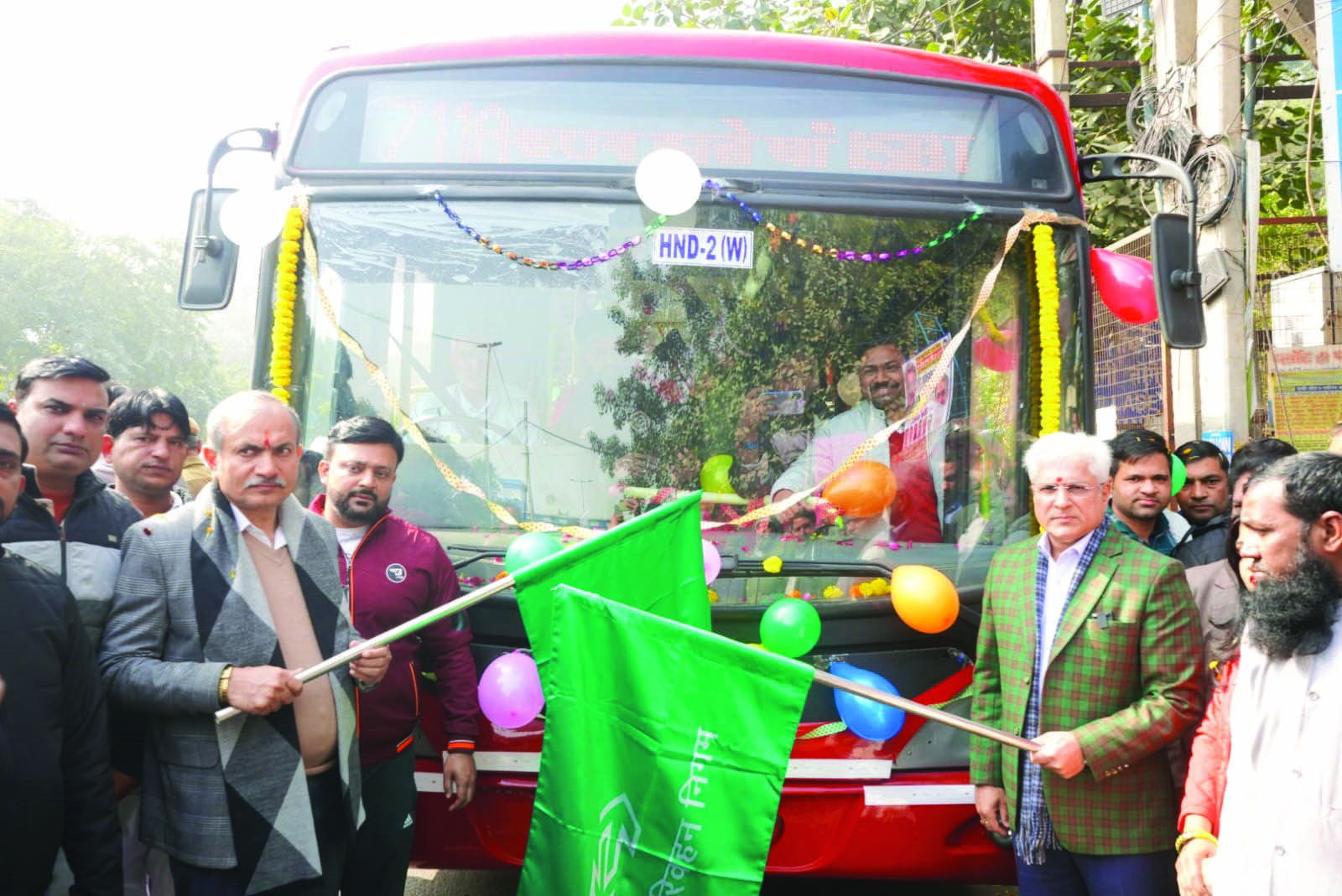 Min Gahlot launches new bus route from Uttam Nagar Terminal to Sarai