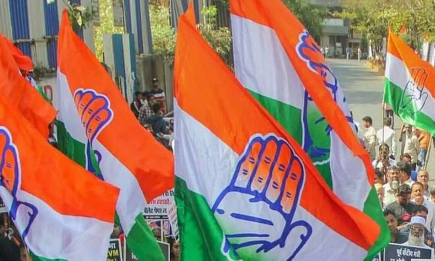 Madhya Pradesh poll : Congress serves notices to 150 leaders for anti-party activities