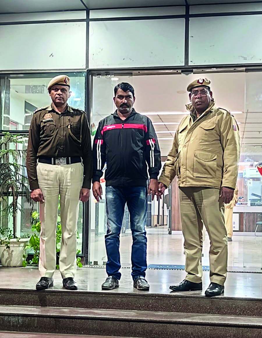 Fake passport, visa racket busted at IGI airport, 1 nabbed from Kerala