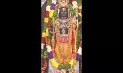 Lucknow jeweller & Delhi designer craft Ram Lalla’s exquisite attire