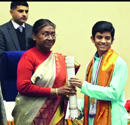 Siliguri: 13-year-old boy receives PM Rashtriya Bal Award Siliguri: 13-year-old boy receives PM Rashtriya Bal Award
