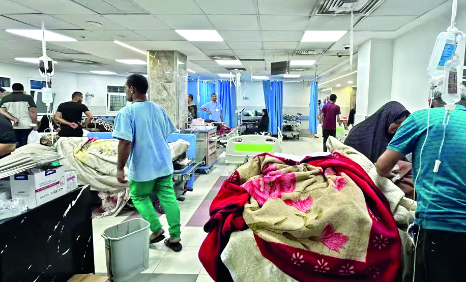 Hundreds of patients stranded in main hospital as Gaza war intensifies