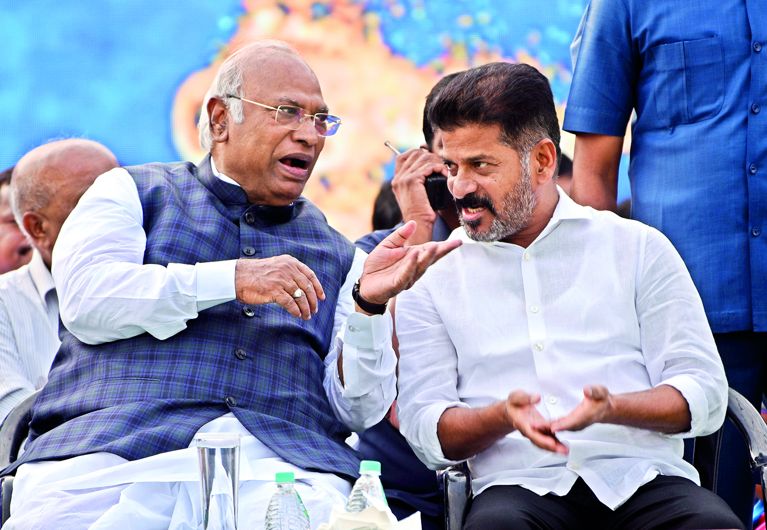 Hungry people cannot be fed by showing God’s picture: Kharge