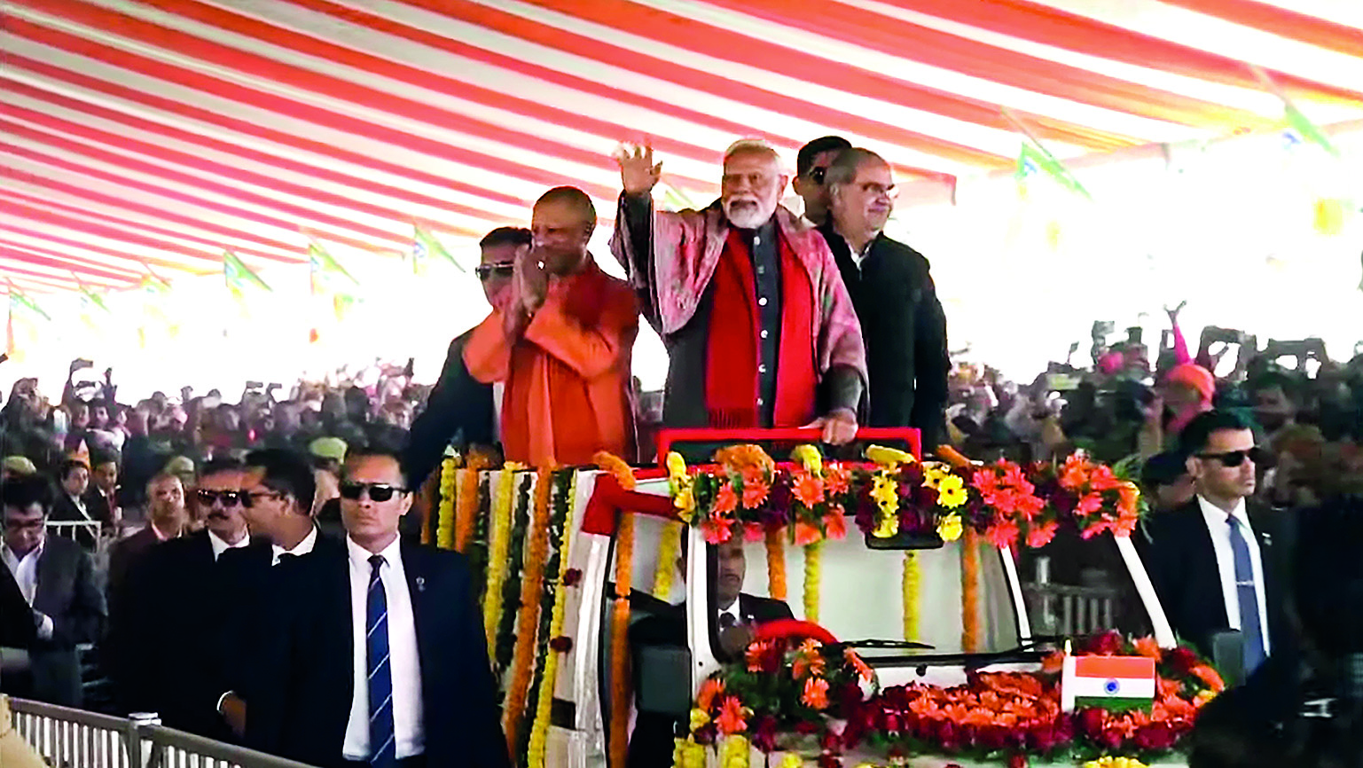 Don’t need to sound poll bugle, people do it for me: PM Modi in Bulandshahr Don’t need to sound poll bugle, people do it for me: PM Modi in Bulandshahr