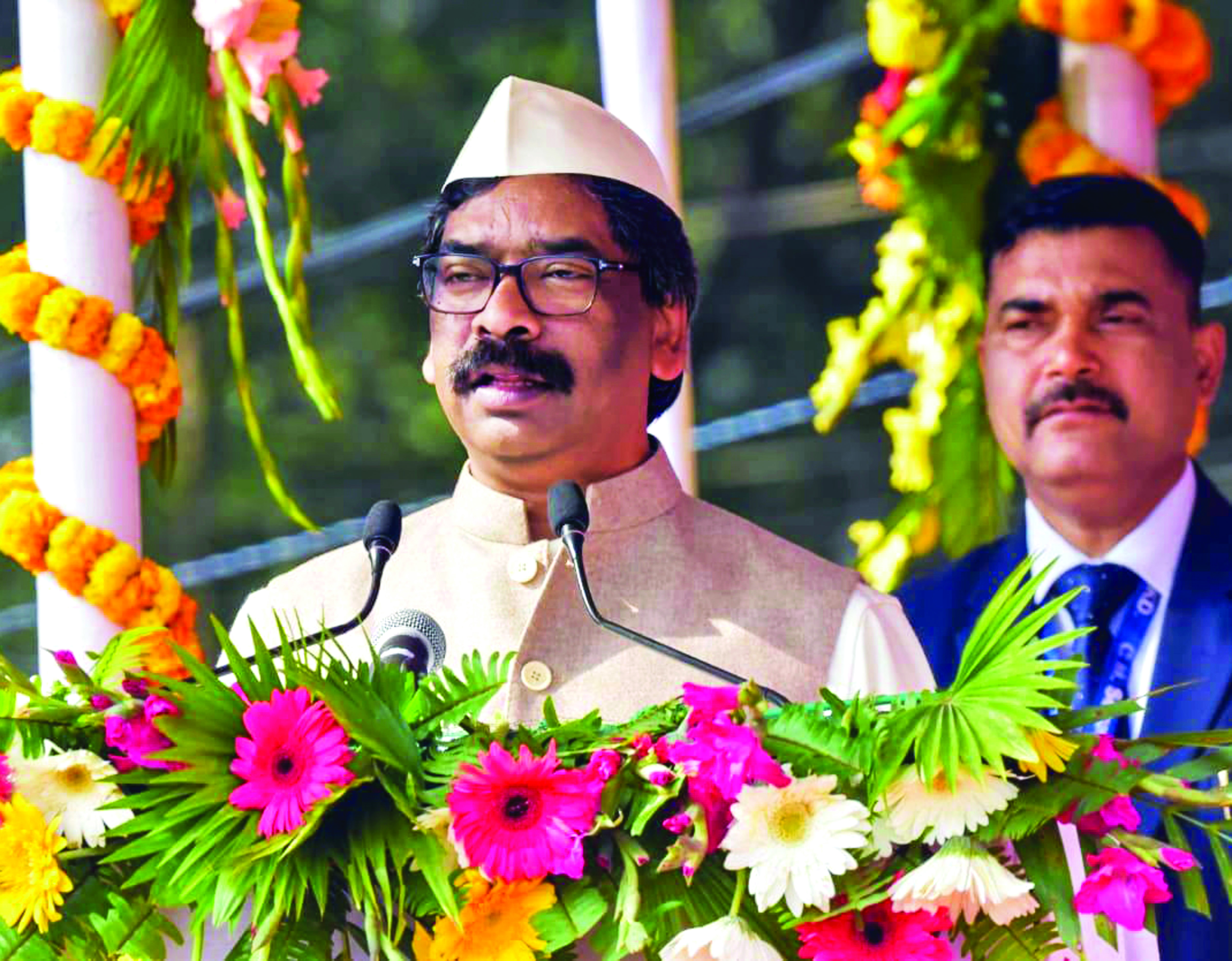 After fresh ED summons, Jharkhand CM visits Delhi