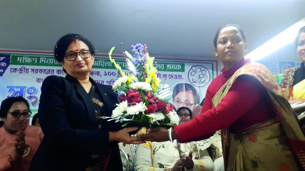 Chandrima attacks BJP for depriving Bengal of funds Chandrima attacks BJP for depriving Bengal of funds