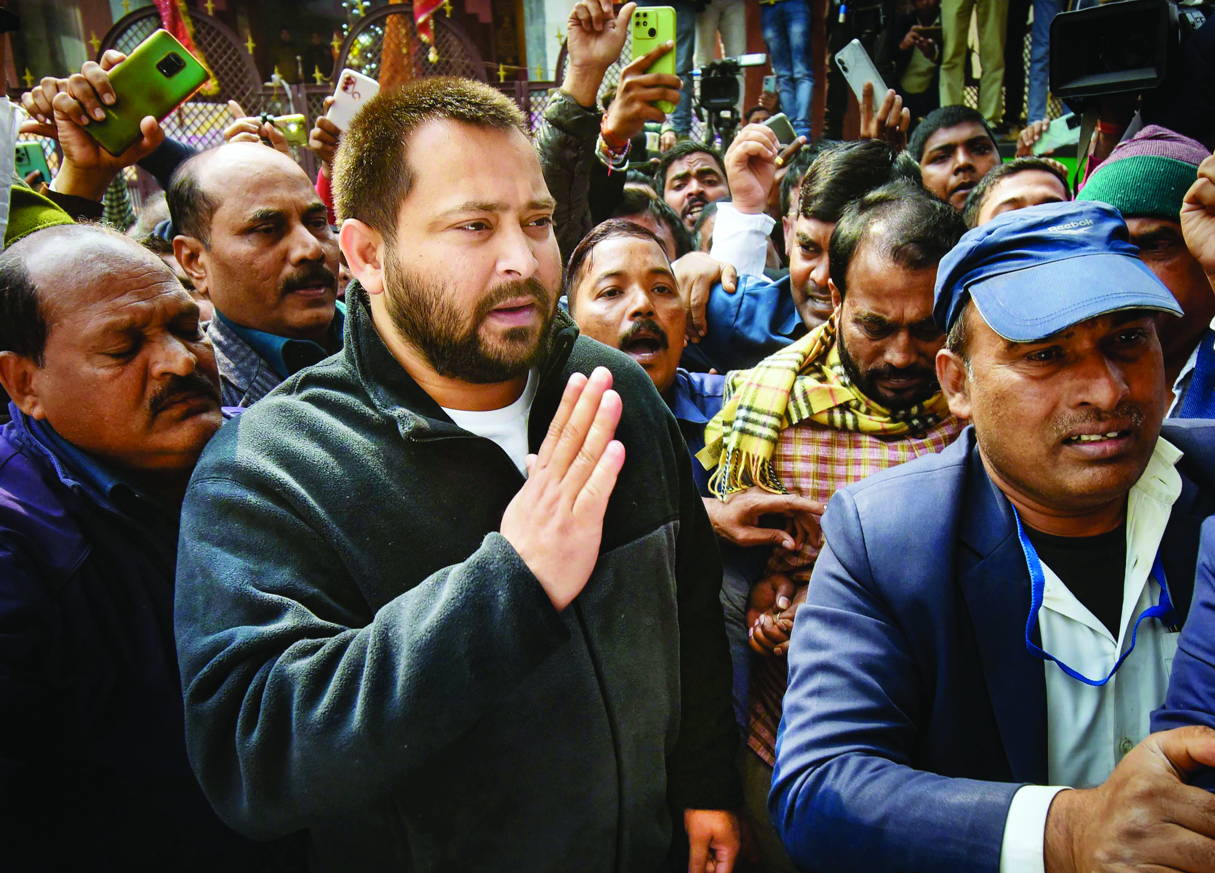 ED questions Tejashwi in land-for-jobs scam