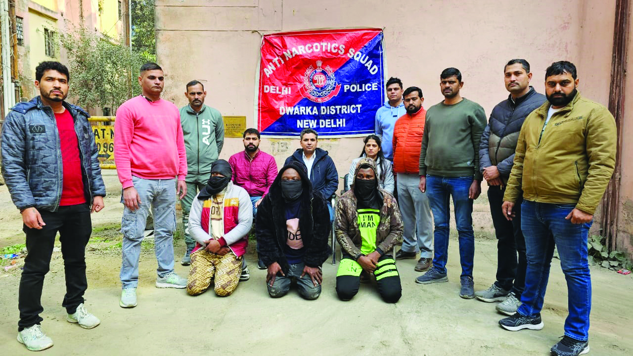 Illegal drug manufacturing lab busted in Gr Noida: Delhi Police Illegal drug manufacturing lab busted in Gr Noida: Delhi Police