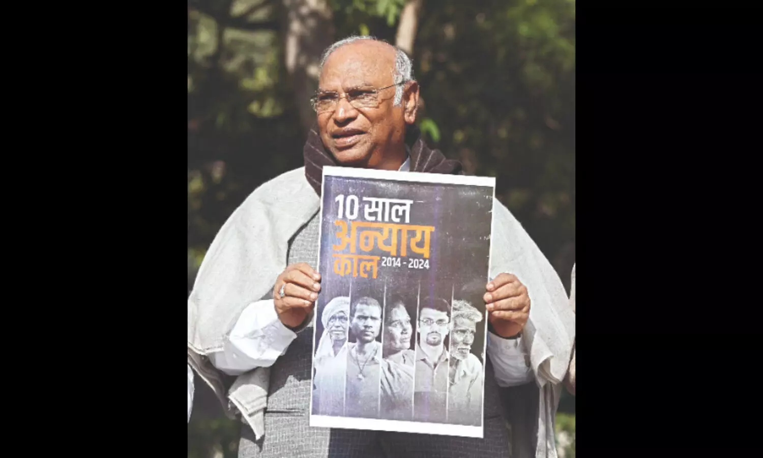 Cong releases ‘black paper’ on Modi govt’s failures