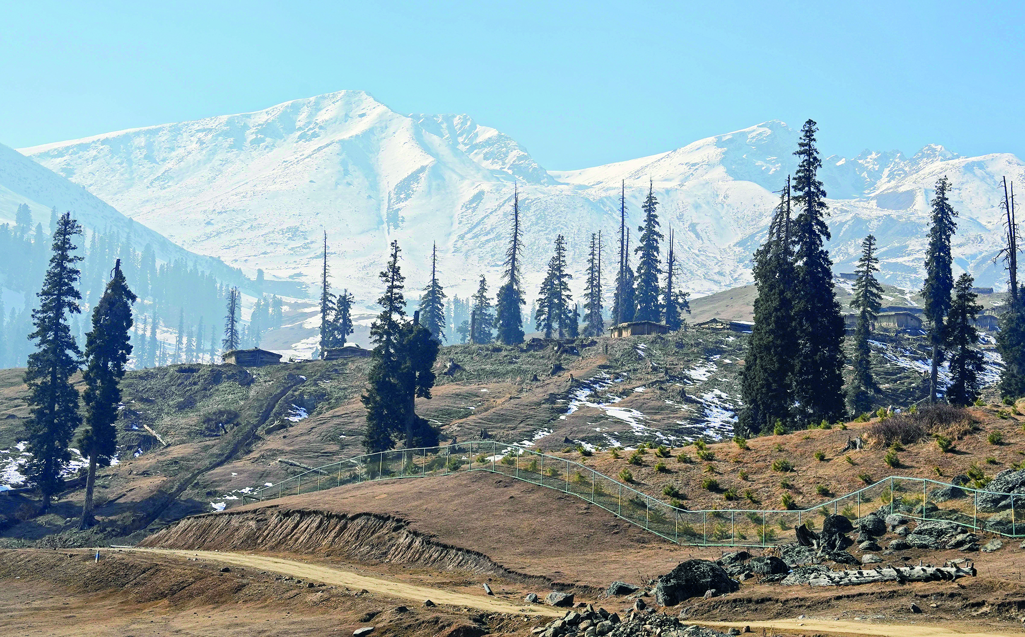 Jammu & Kashmir witnessed driest, warmest January in 43 years