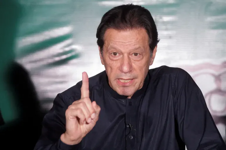 Imran Khans party claims victory in Pakistan elections; Sharifs PML-N makes counterclaim Imran Khans party claims victory in Pakistan elections; Sharifs PML-N makes counterclaim