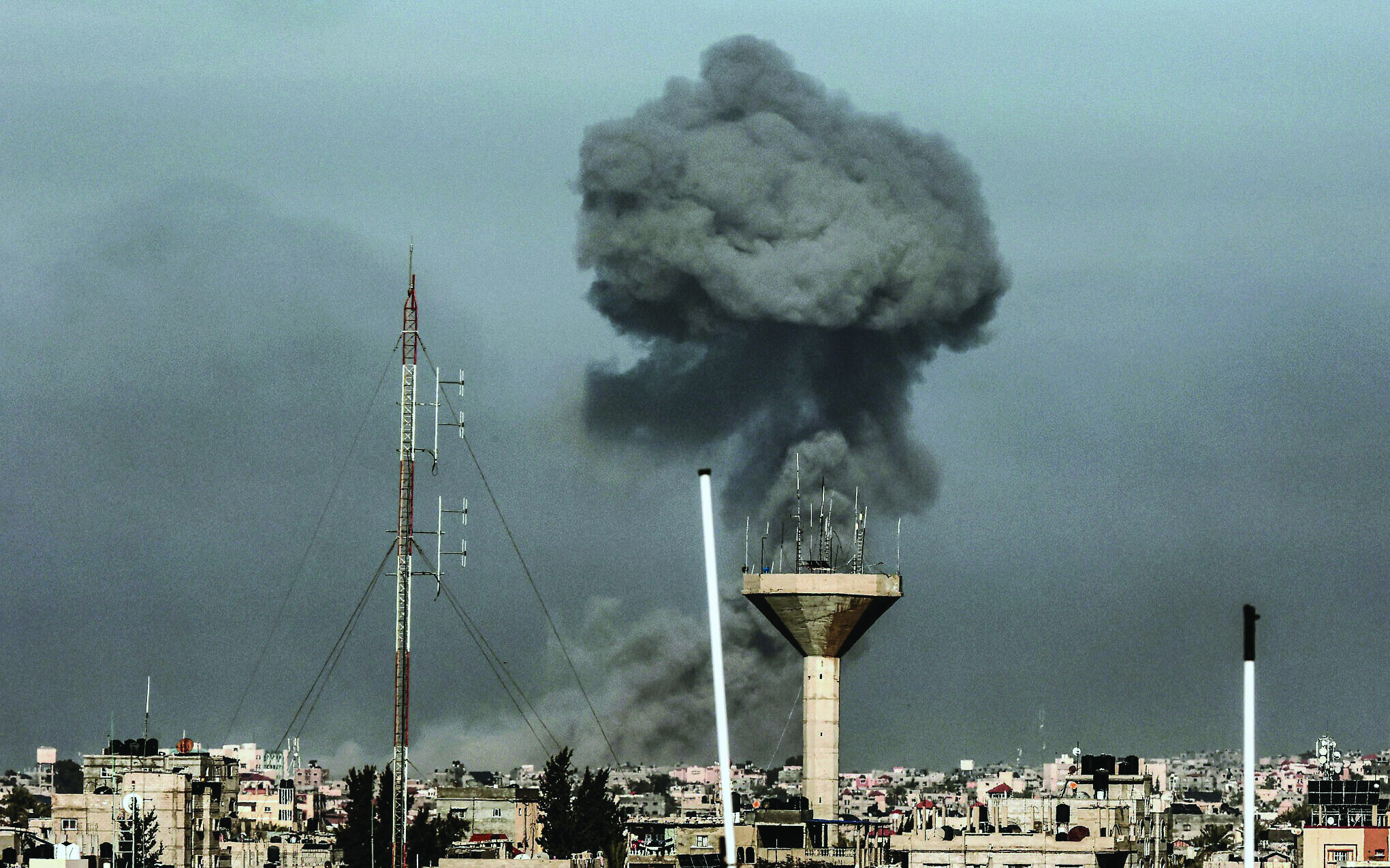 Israeli strikes kill at least 44 Palestinians in Rafah