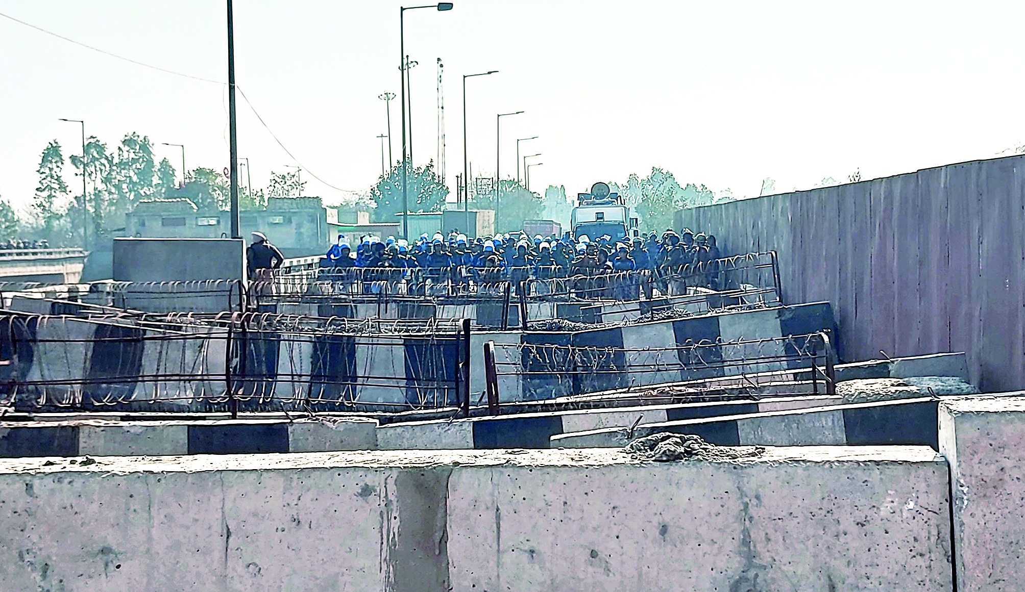 Ahead of ‘Delhi Chalo’ march, Haryana, Delhi seal borders, impose restrictions Ahead of ‘Delhi Chalo’ march, Haryana, Delhi seal borders, impose restrictions