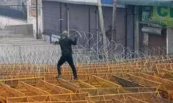 Farmers begin march towards Delhi, Punjab-Haryana borders fortified