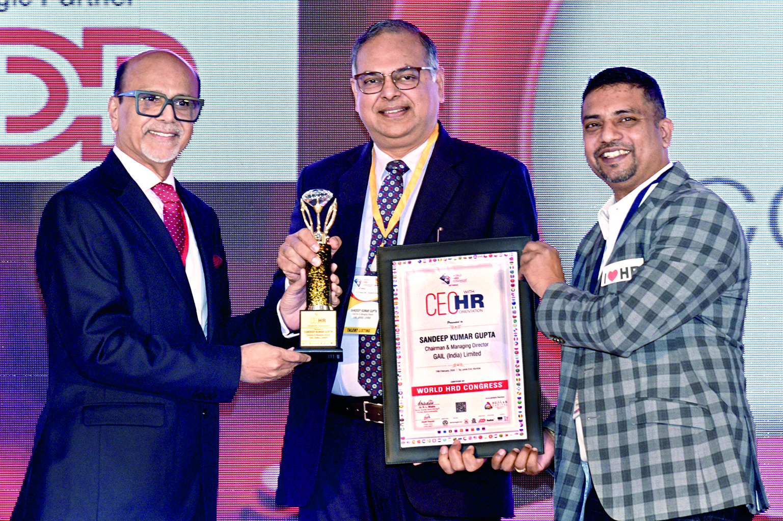 GAIL Chairman & MD conferred ‘CEO with HR Orientation’ award GAIL Chairman & MD conferred ‘CEO with HR Orientation’ award