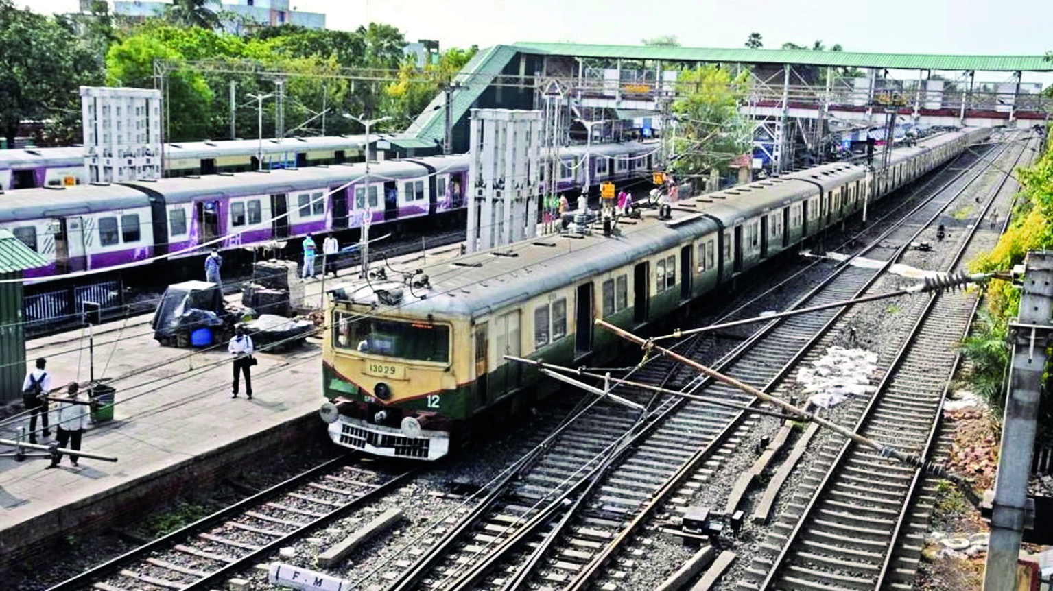 Eastern Rly to increase length of 4 platforms of Sealdah Stn Eastern Rly to increase length of 4 platforms of Sealdah Stn