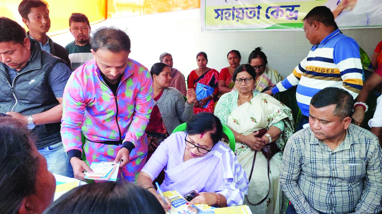 Trinamool sets up camps for MGNREGA job card holders Trinamool sets up camps for MGNREGA job card holders