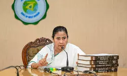 Mamata writes to PM Modi over sudden deactivation of Aadhaar cards in Bengal