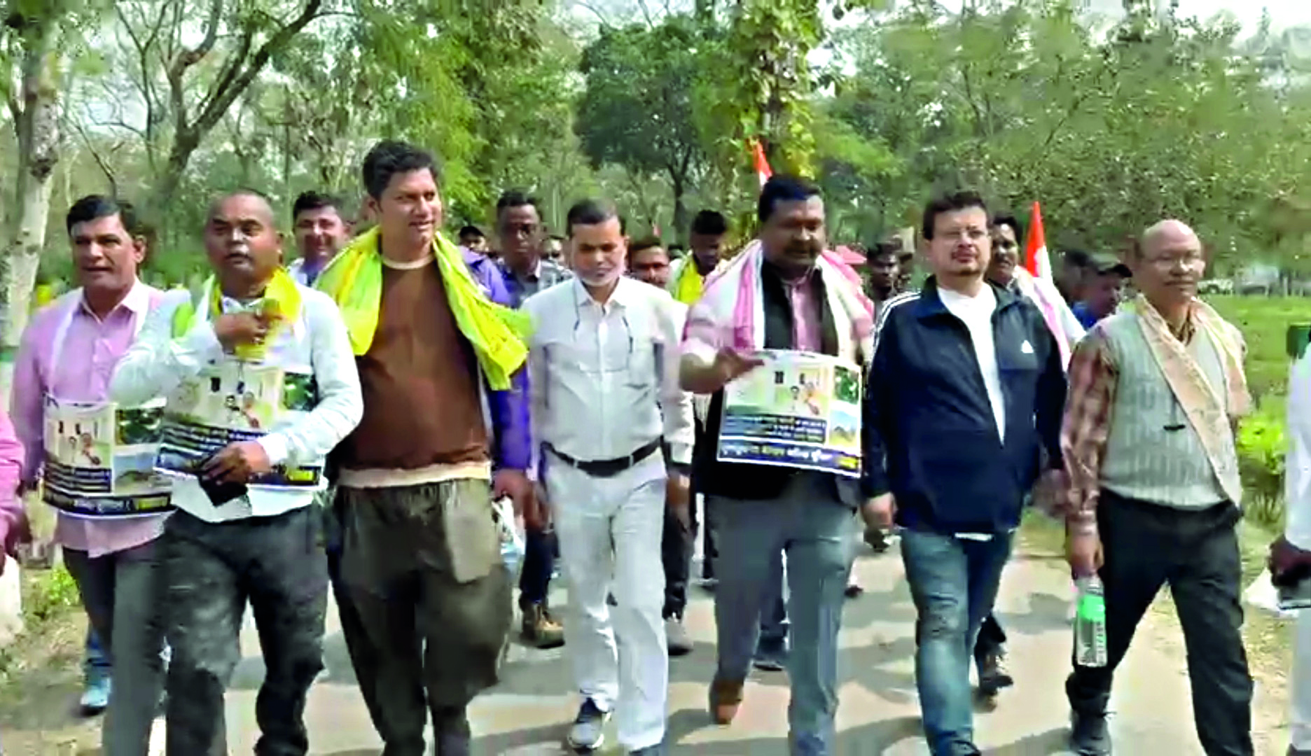Trinamool Cha Bagan Sramik Union launches its 11-day march Trinamool Cha Bagan Sramik Union launches its 11-day march
